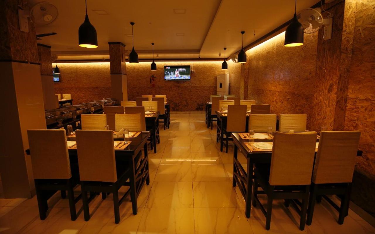 Hotel Marina Manor Порт Блеър Екстериор снимка