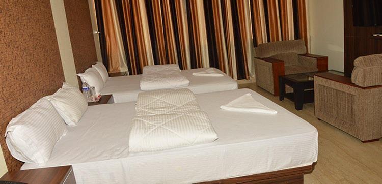 Hotel Marina Manor Порт Блеър Екстериор снимка
