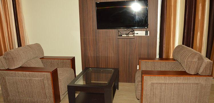 Hotel Marina Manor Порт Блеър Екстериор снимка